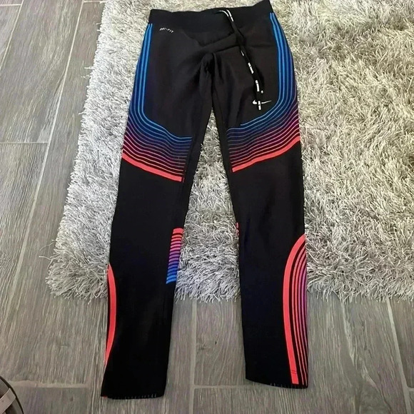 Nike dri fit running tights - Picture 2 of 11